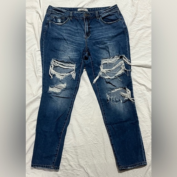 refuge Denim - Refuge Women's Distressed Blue Jeans Size 10